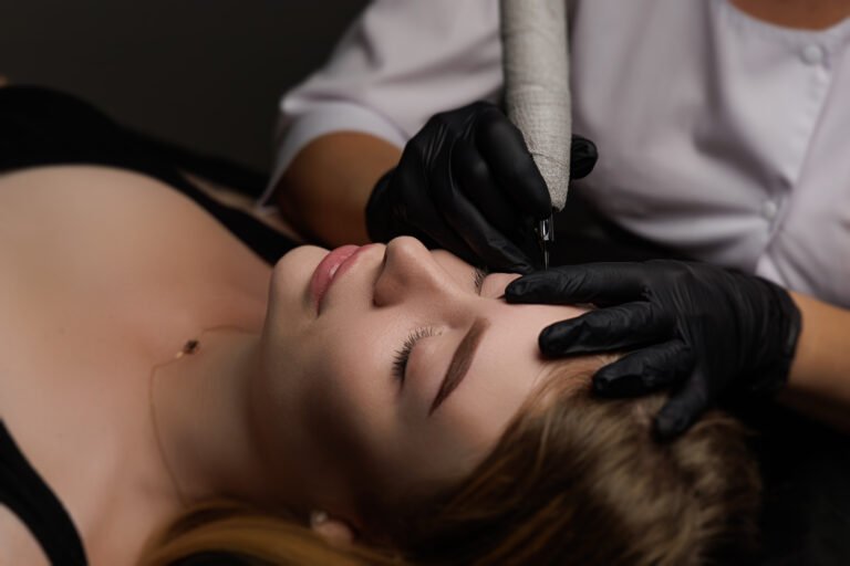 permanent eyebrow makeup, eyebrow tattooing with brown pigment for pmu.